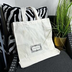 Gucci tote